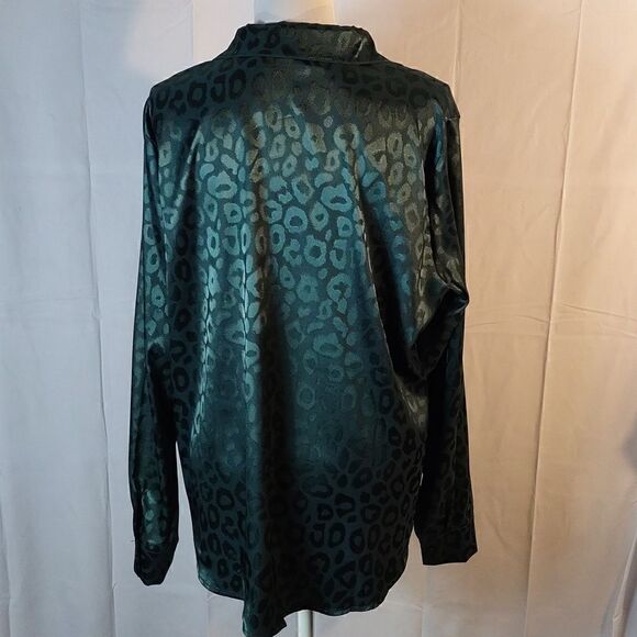 La Mode Animal Print Women's Top - Picture 7 of 8